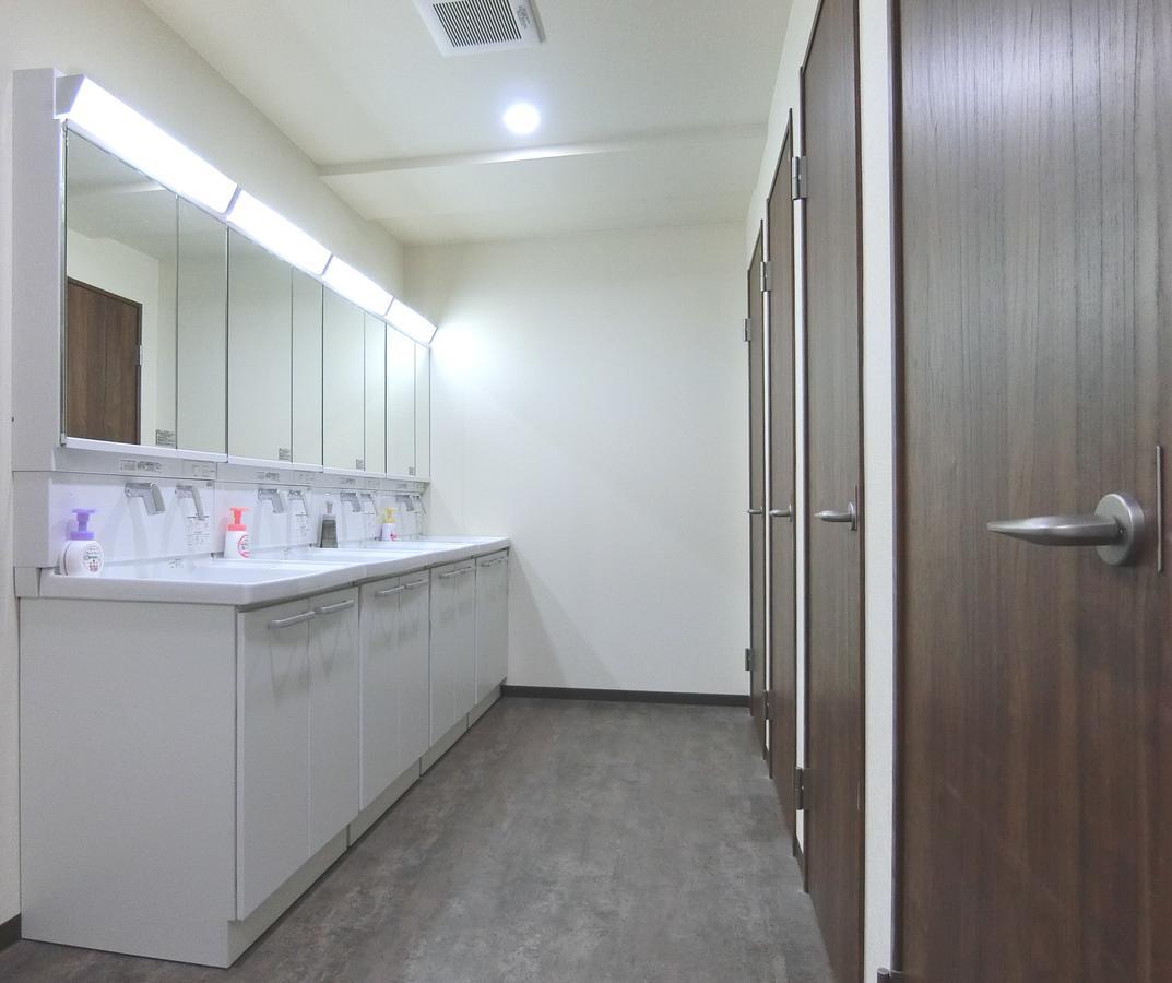Capsule Hotel Manyudo Kiotó Kültér fotó